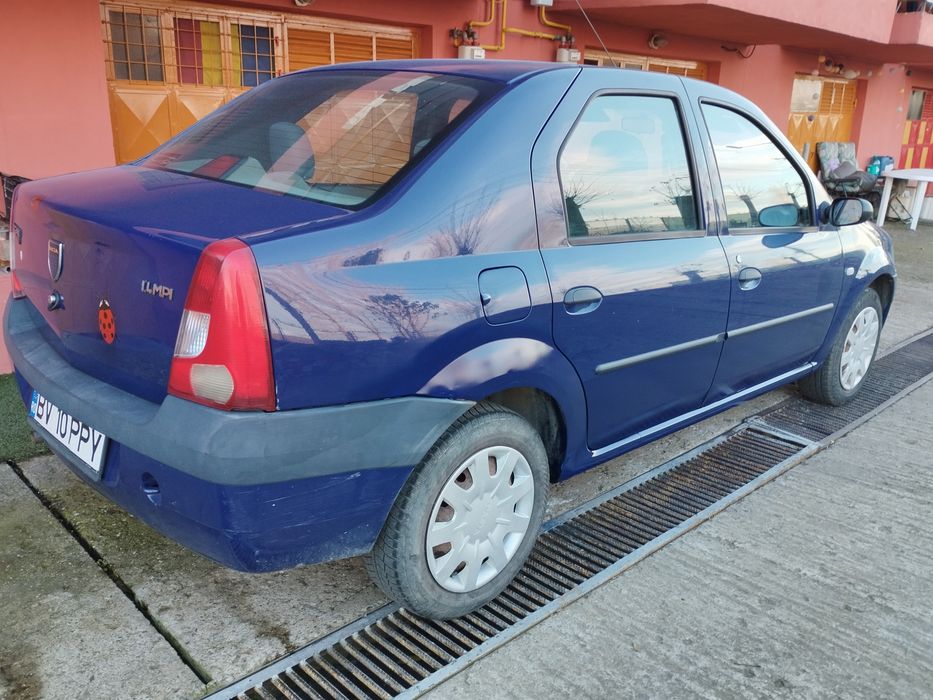 Vând Dacia Logan 2008