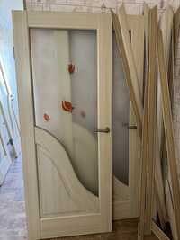 Двери межкомнатные деревянные с фурнитурой