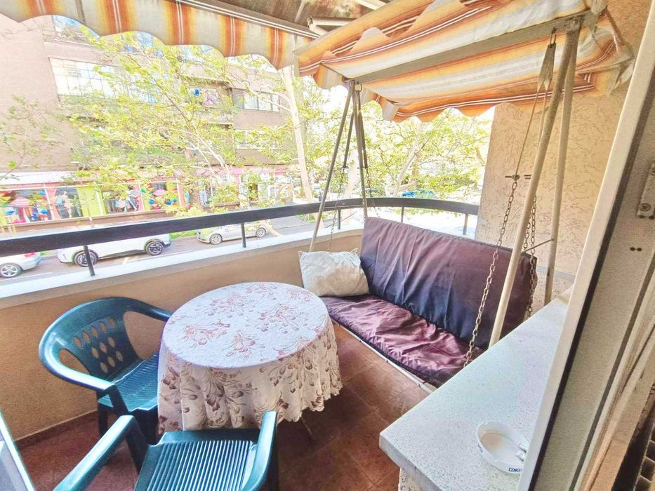 Дава се под наем Двустаен апартамент в София, Център - 80 кв.м за 612 € - Снимка #3