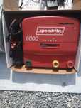 Energizor gard electric