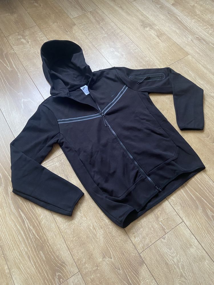 Trening Tech Fleece Nike marimea S,XL,XXL