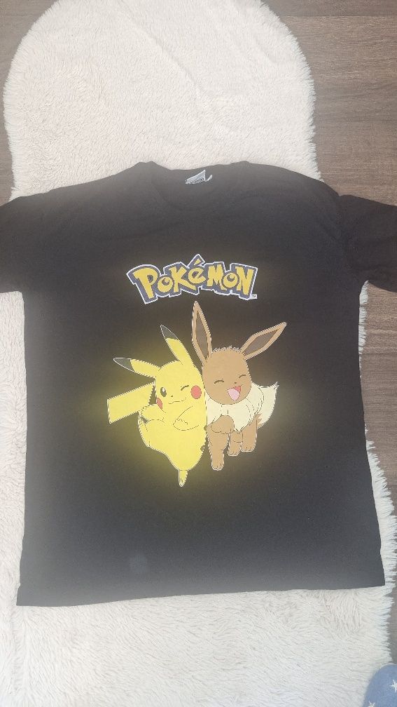 Tricou Pokemon .