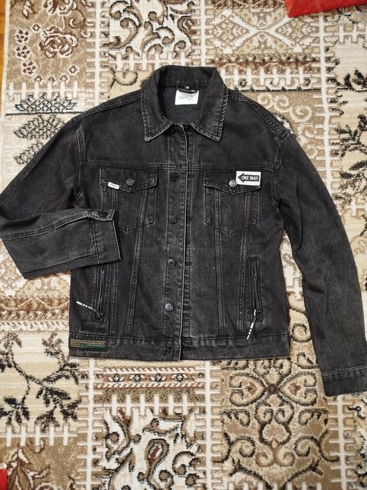Джинсовая куртка, размер 46