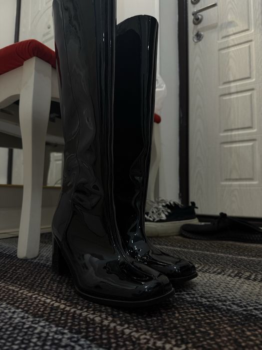 продам женские сапоги