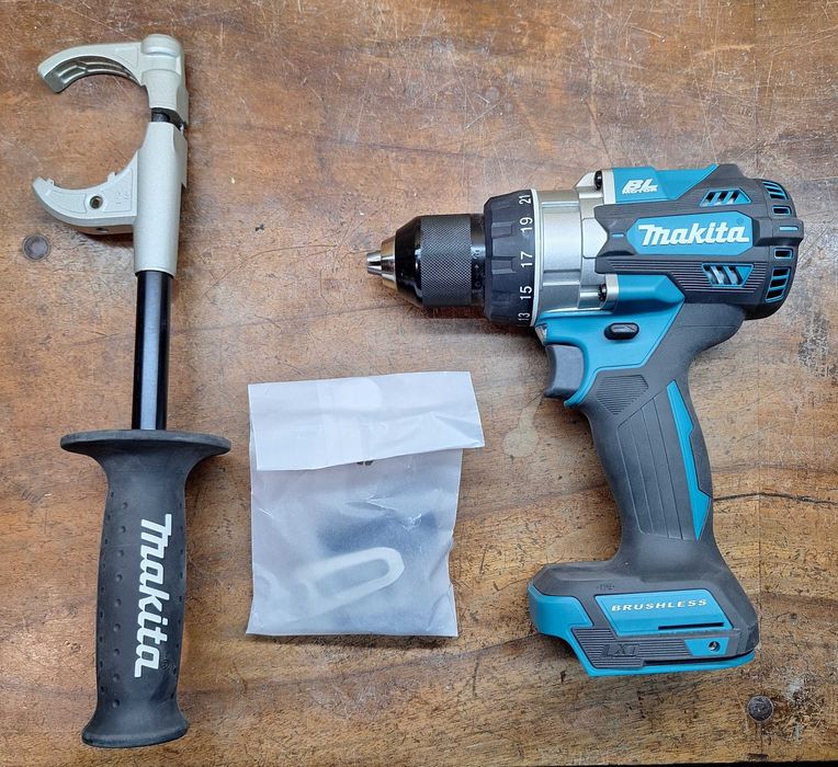 Винтоверт Makita DDF486Z
