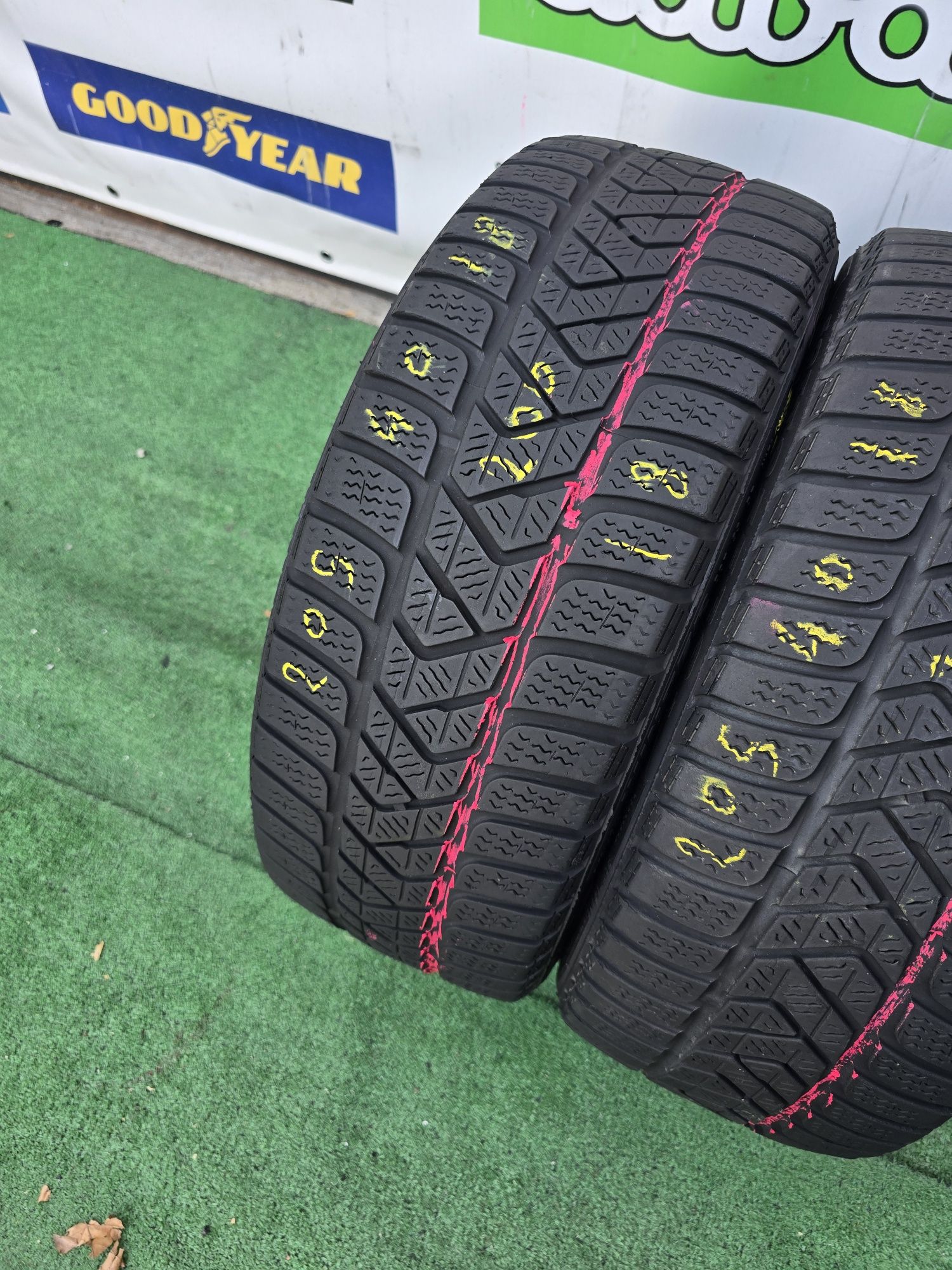 205.40.18 pirelli m+s