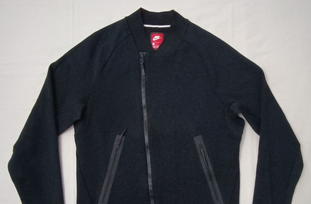 Nike Tech Fleece Sweatshirt оригинално горнище S Найк памук суичър