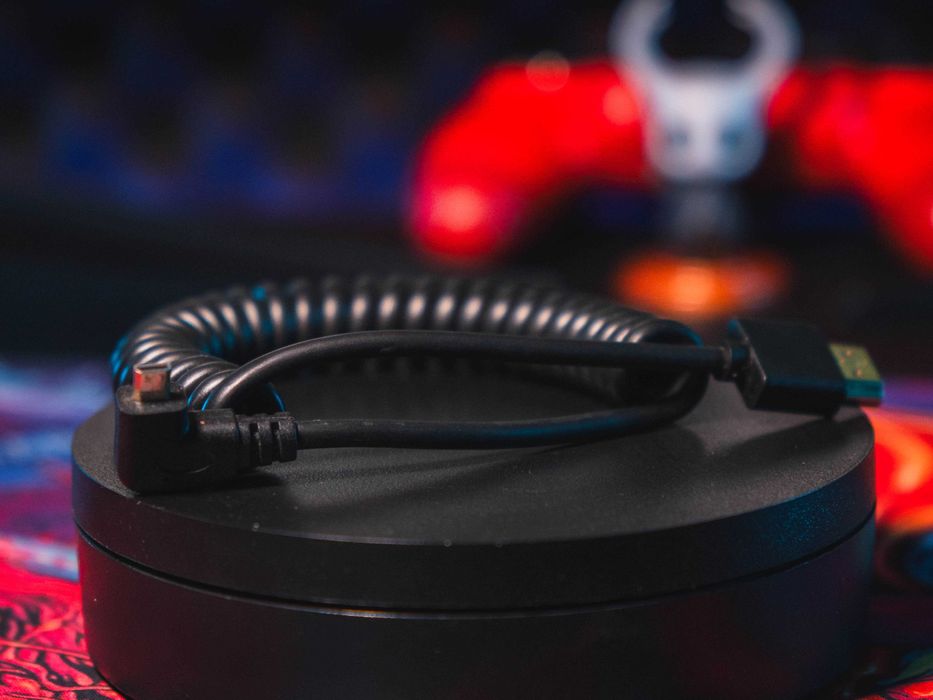 Kit Sony ZV-E10 4K, Cage, Handheld Grip, Baterii si cablu HDMI