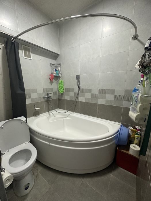 Продается Своя квартира 2/2/9 Метро Ойбек , Мирабад