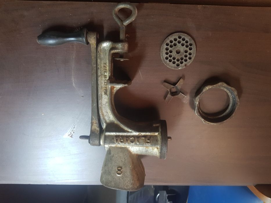 Vand masina de tocat nr.8 Flacara