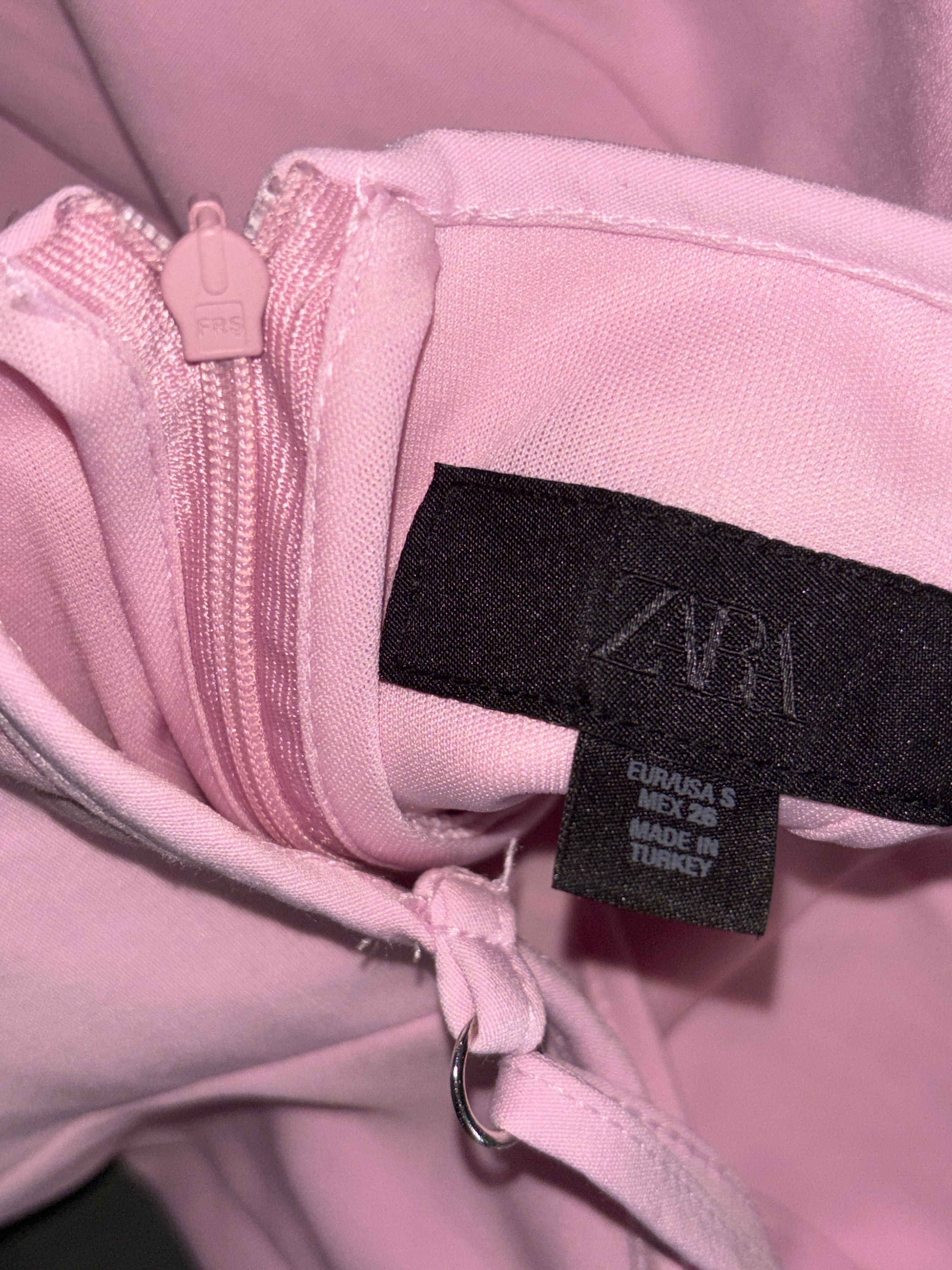 Zara нова рокля розова