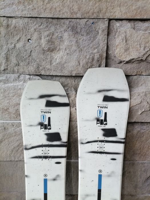 Placa snowboard Ride Twin Pig Test 148,156w cm