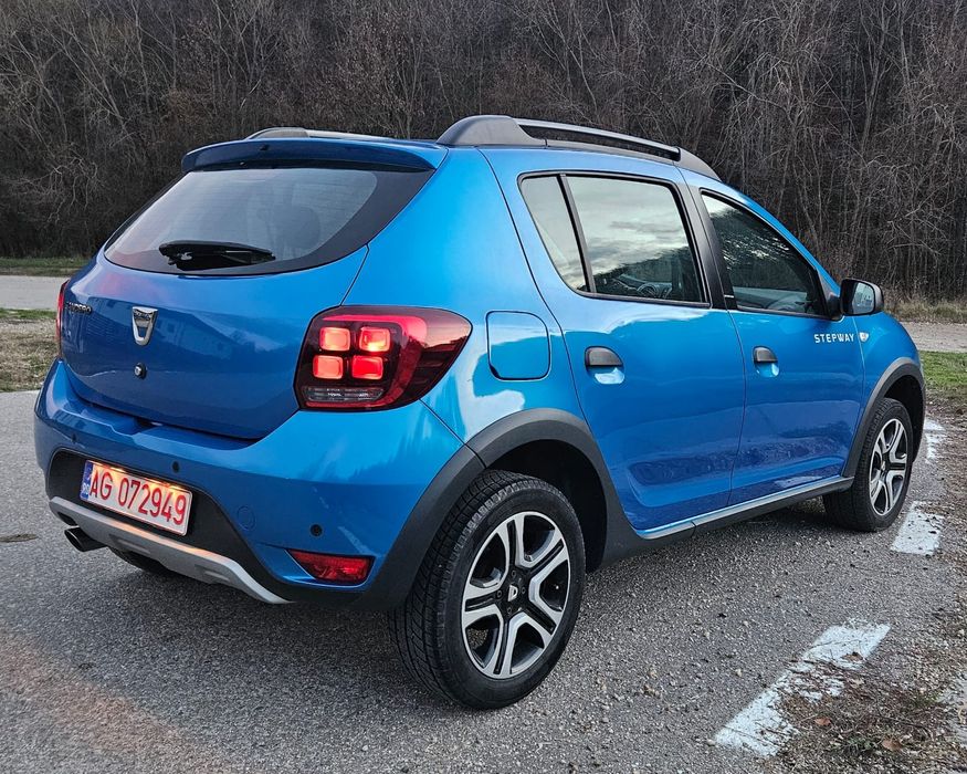 Dacia Sandero Stepway 2018 0898 benzina