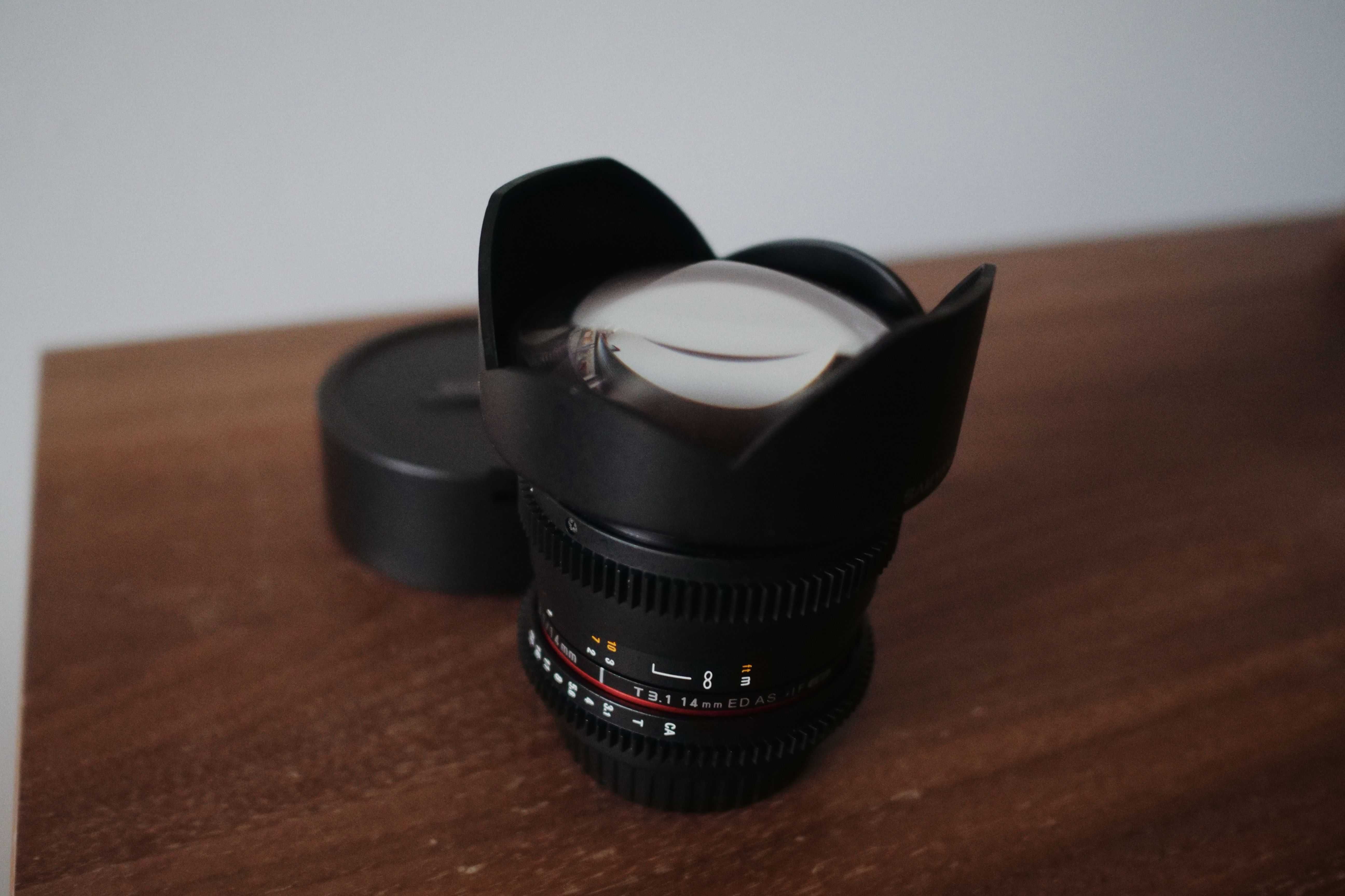 Obiectiv ultrawide pentru full frame (cinematic) Samyang 14mm, T3.1