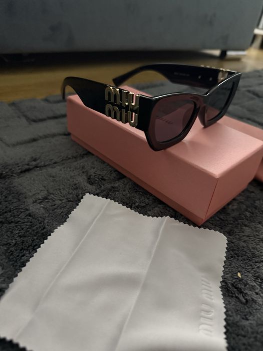 Ochelari de soare Miu Miu