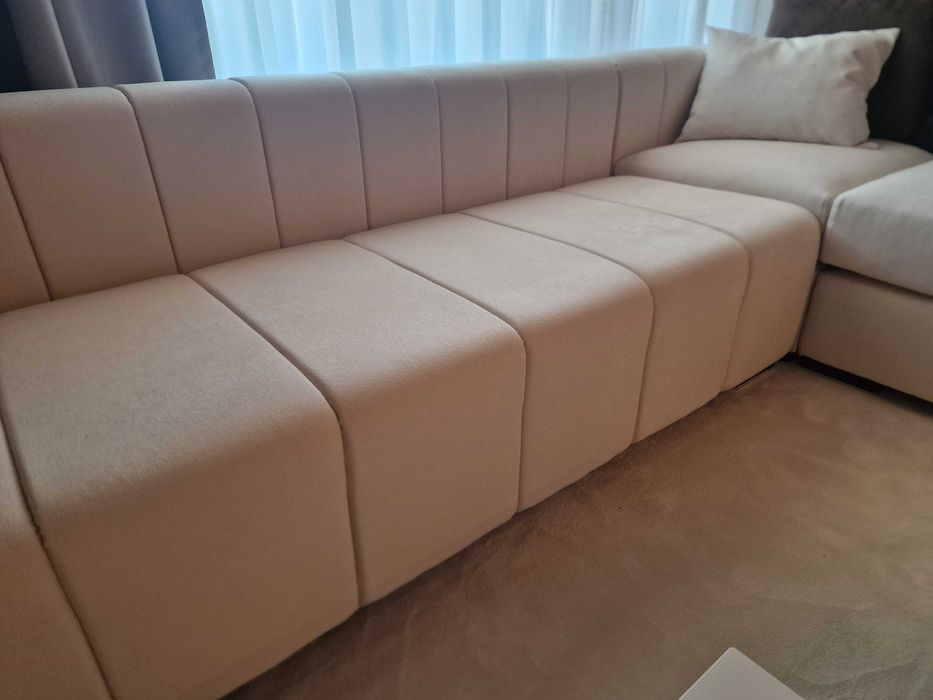 Холна ъглова гарнитура 3 м./3м. Нова неизползвана.