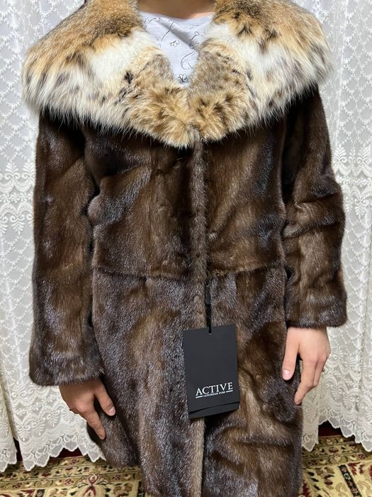 Продаётся натуральная шуба из из рыси