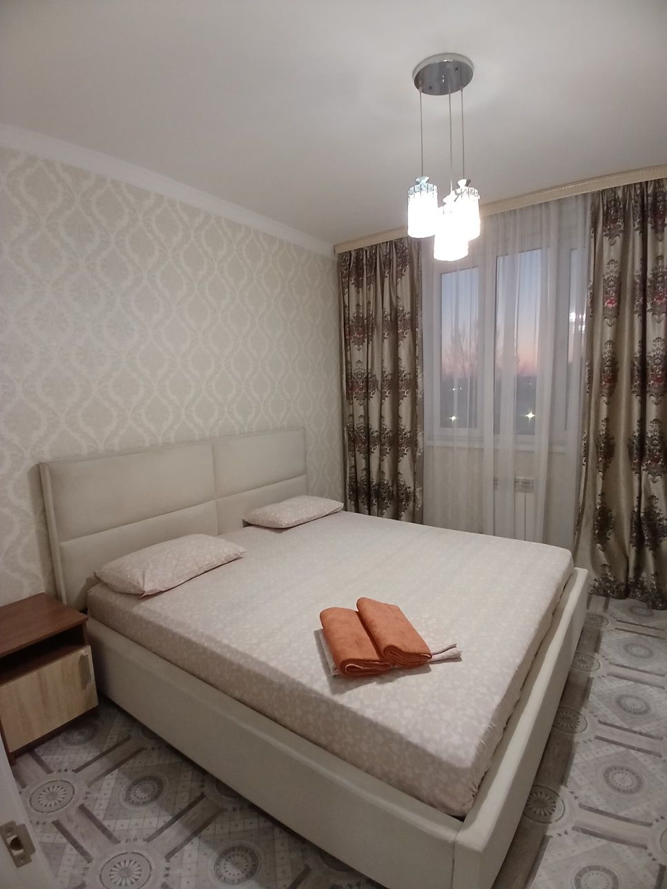 Час от 2000, ЖК Сарыарка,  14000