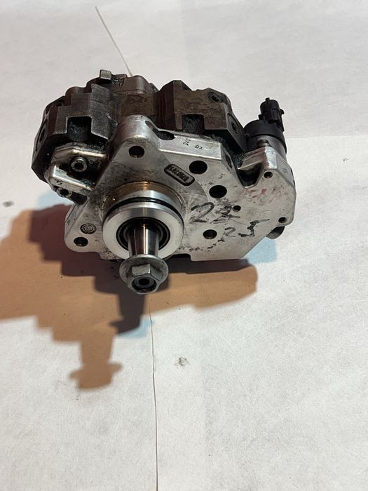 Pompa injectie Renault Master 2.5 cod 0445010033