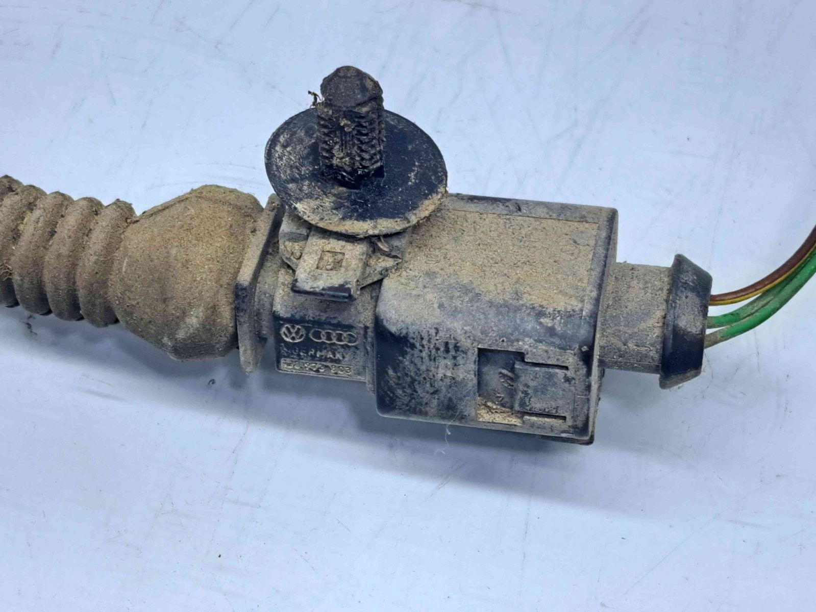 Senzor acceleratie Volkswagen Touareg (7LA, 7L6) [Fabr 2003-2010] 7L0