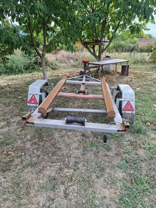 Продавам нерегистриран колесар в добро състояние