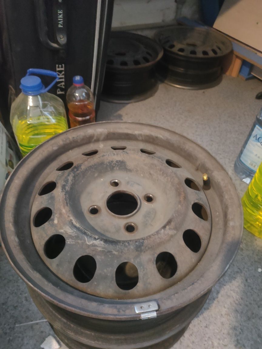Диск железный r14