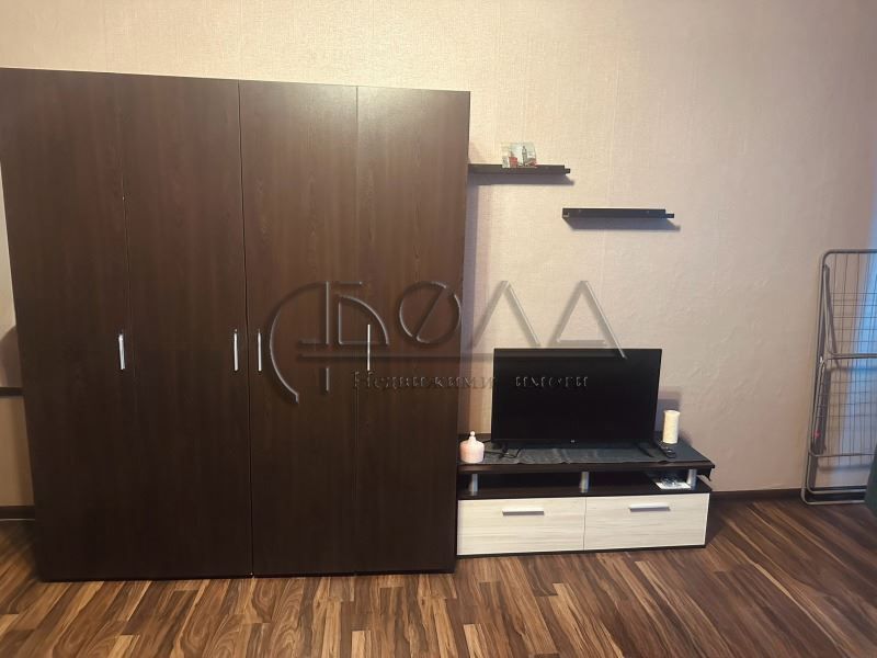 Продава се Едностаен апартамент в София, Захарна фабрика - 43 кв.м за 2210 €/кв.м - Снимка #3