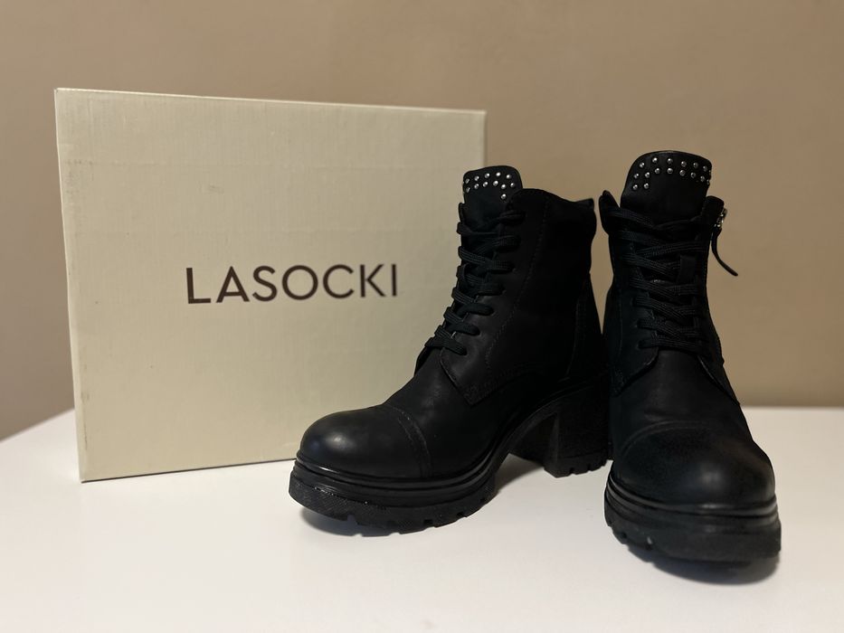 Боти-естествена кожа