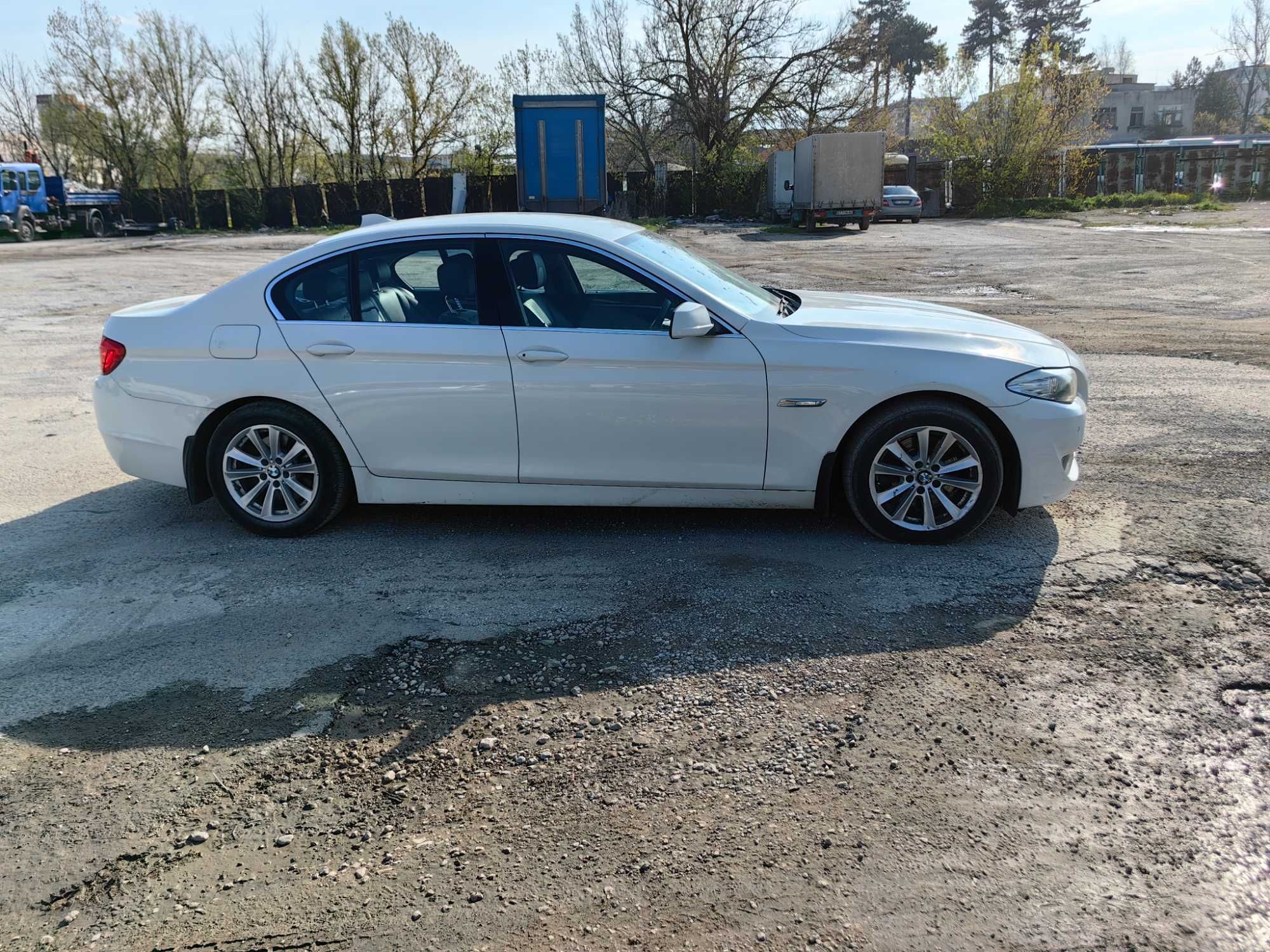 BMW 520 2011 година F10 184 к.с. на части