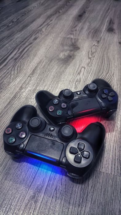 Vând Ps4 Pro 1Tb Nou