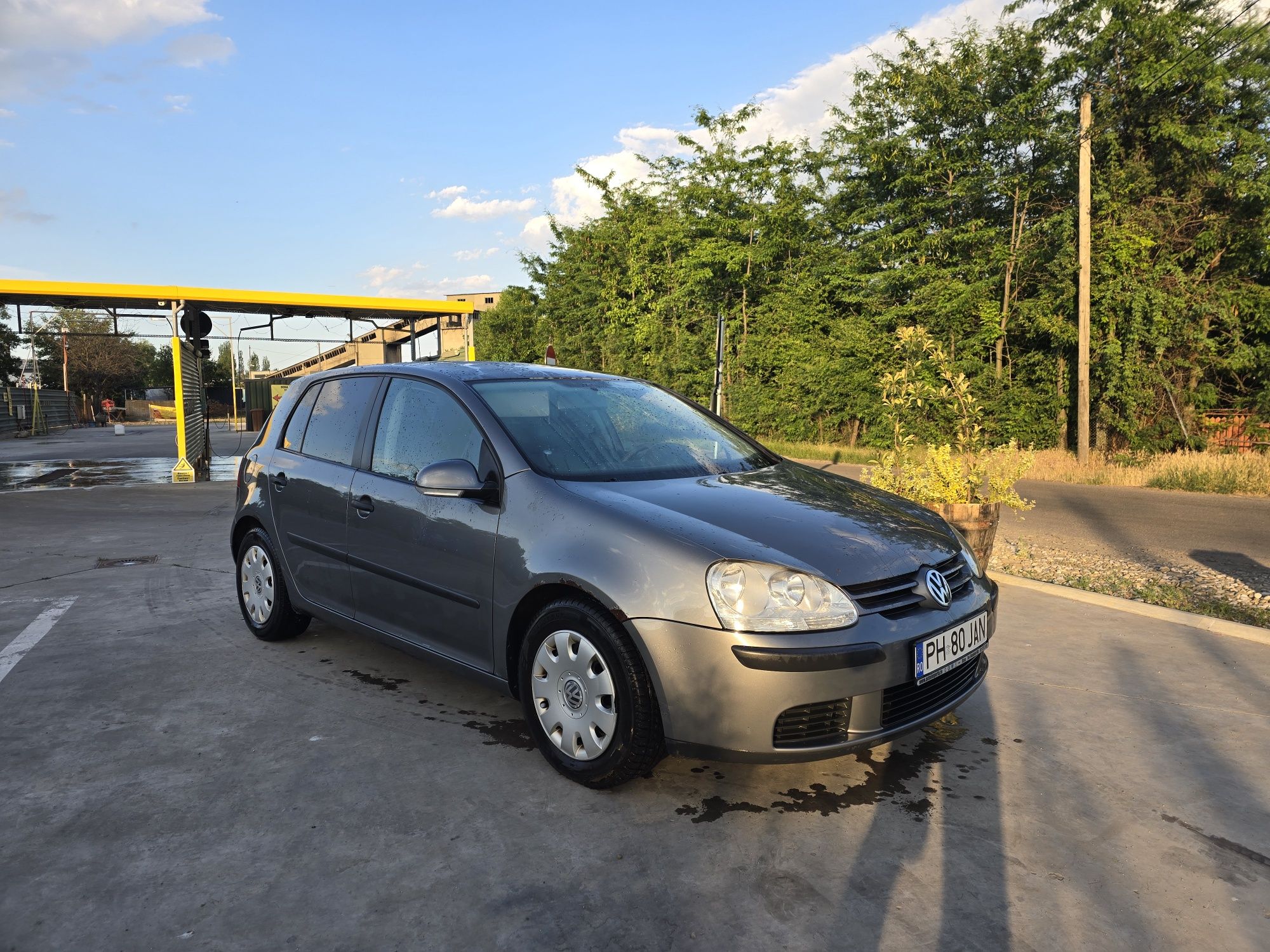 Se vinde golf 5!!!
