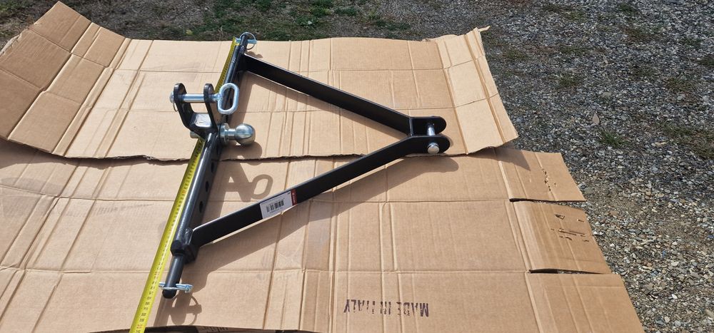 Bara remorca 3 puncte lungime 80 cm pret 650 lei se poate trimite prin