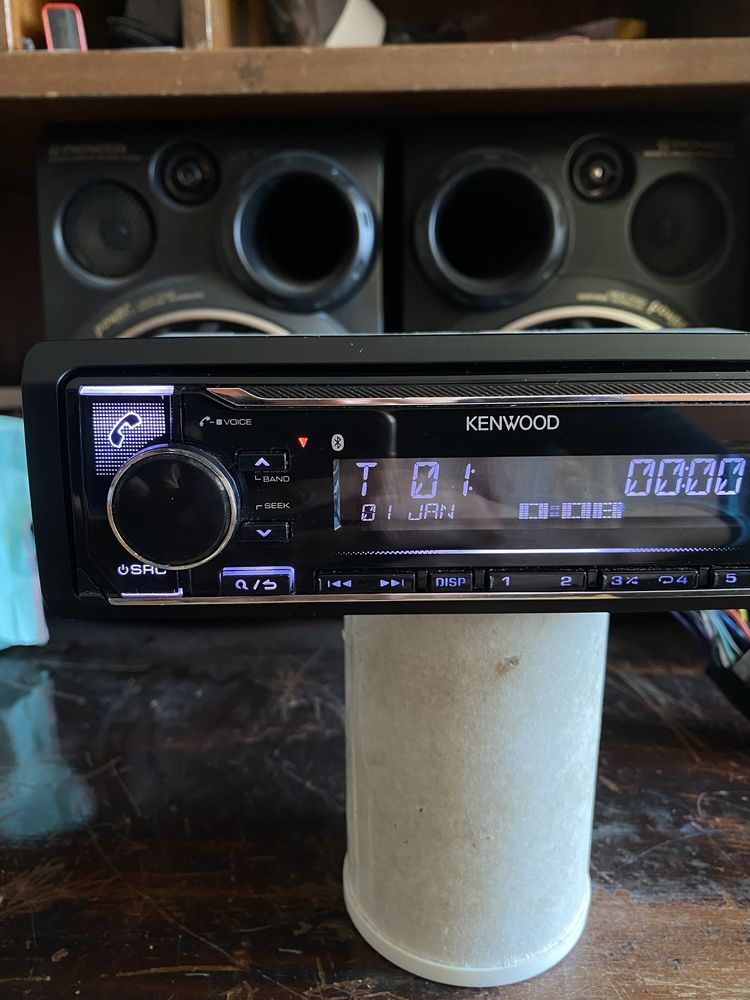 KENWOOD KMM-BT304 -ЦВЕТОВЕ 4V- BLUETOOTH USB радио плеър за кола сд cd
