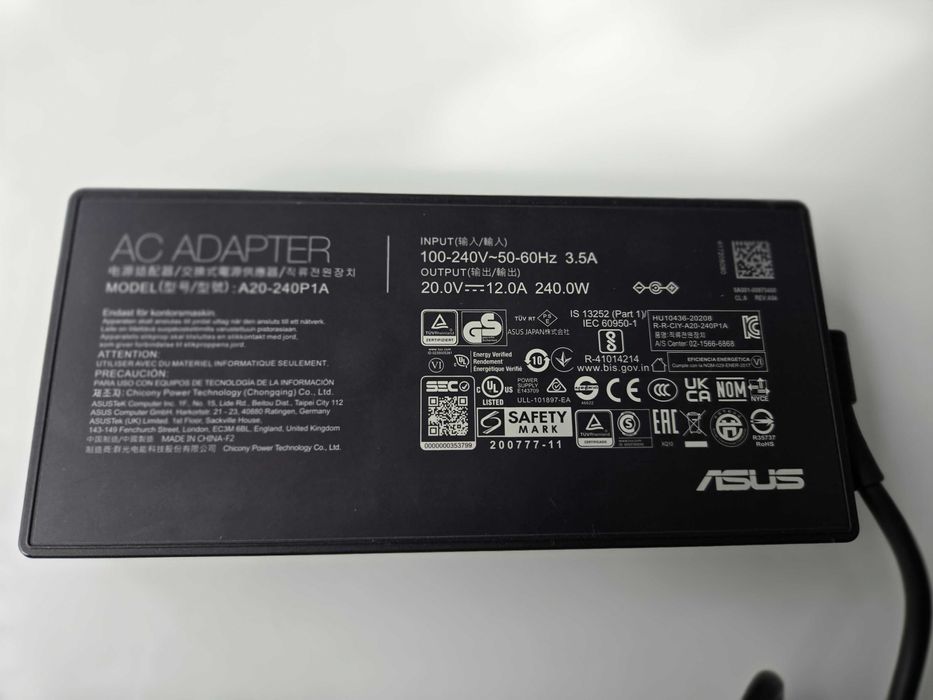 Геймърски мощен лаптоп ASUS TUF Gaming F15-НЕРАЗЛИЧИМ ОТ НОВ