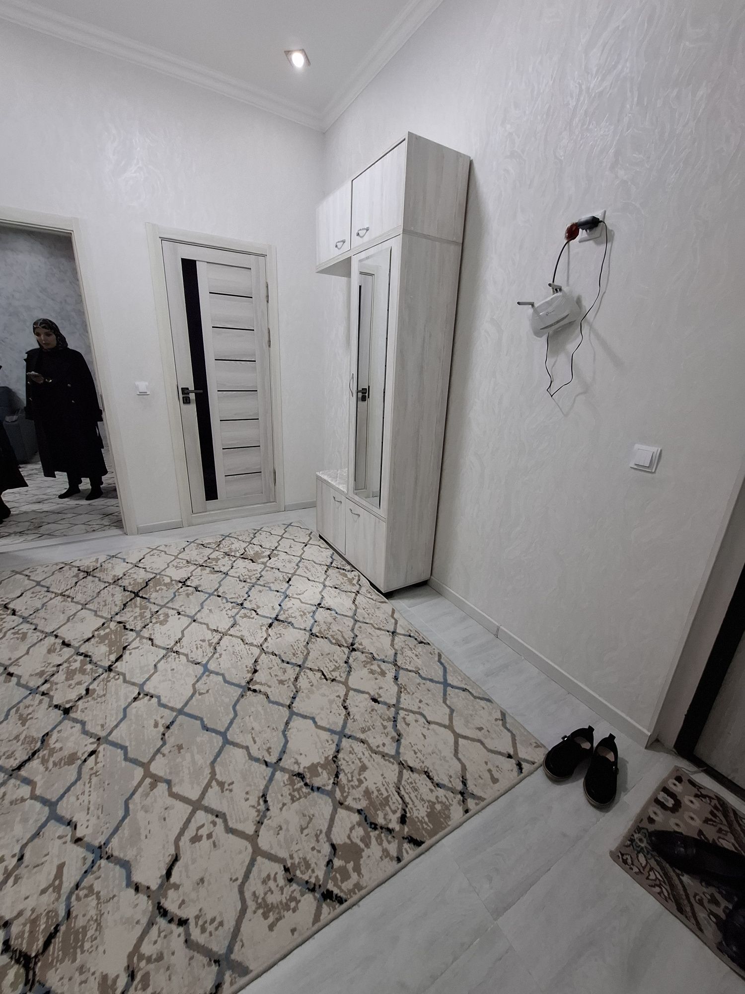 Qoraqamish 2/4 Alimpia masjidni yoni 2/5/6 400$