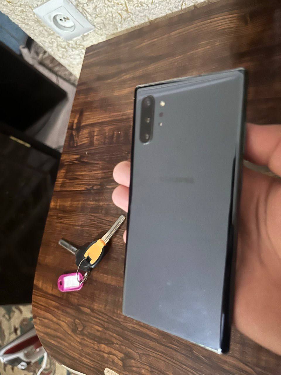 Samsung note 10+