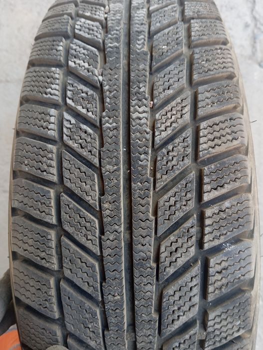 Легковой автомобиль зимние покрышки