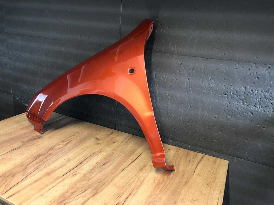 Aripa Fata Stanga Skoda Fabia 1/I 1999-2007 (F3H (Portocaliu))