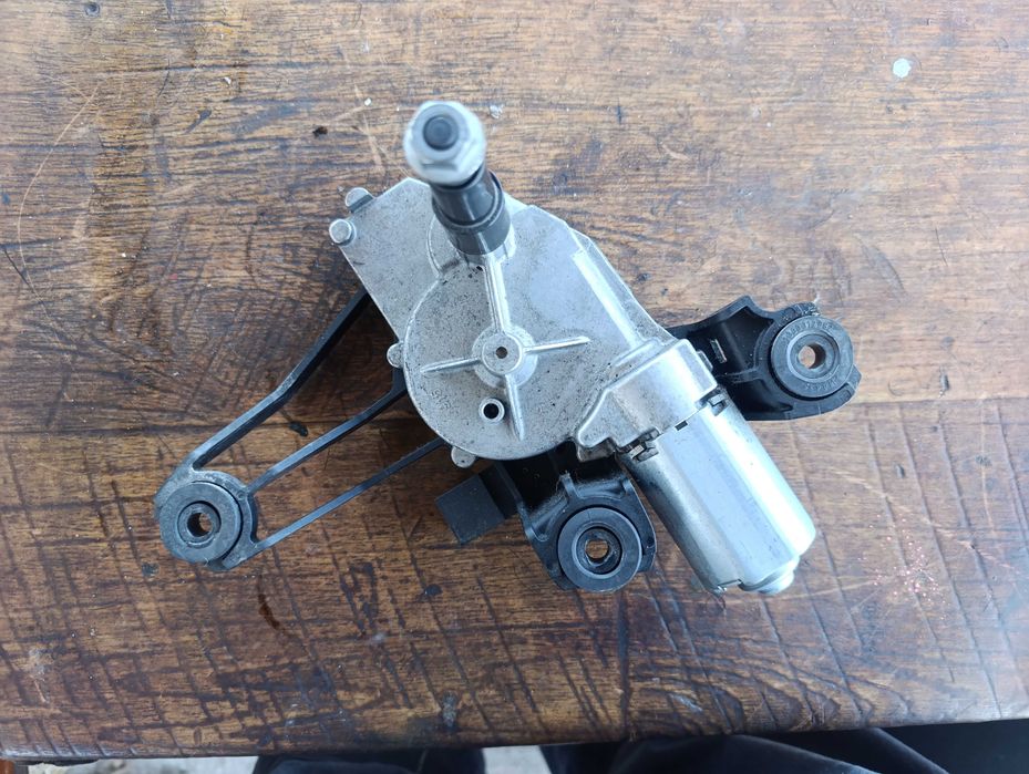 Моторче задна чистачка  Ситроен Ц4 пикасо -  96468031__