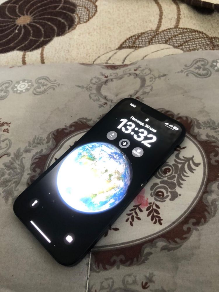 Iphone 13 в идеальном состояние