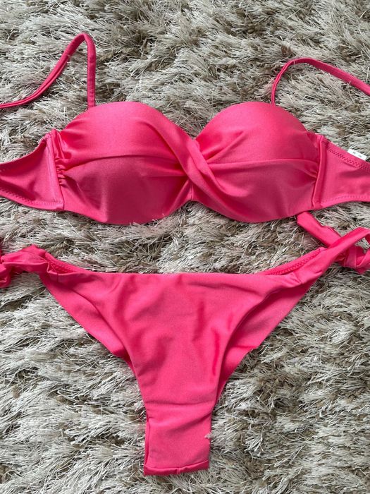 Costume de baie noi ( 2 piese )
