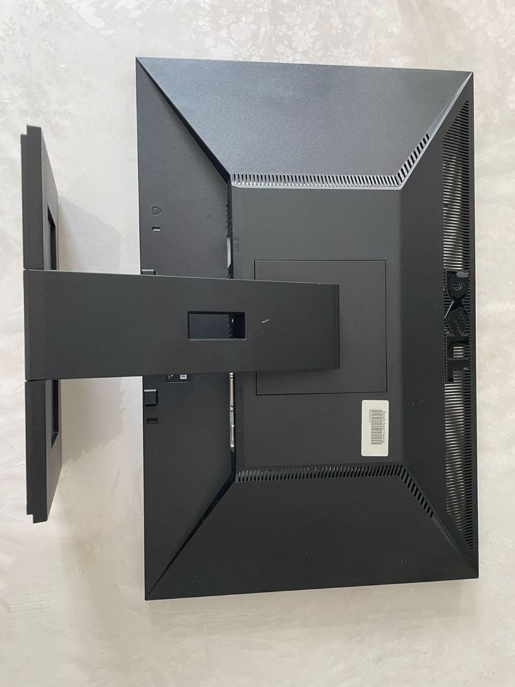 Монитор Dell E2209Wf