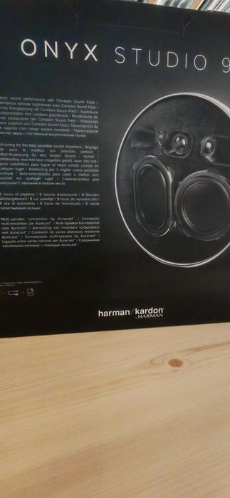 Harman Kardon Onyx Studio 9