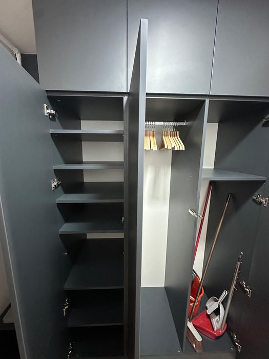 Proprietar închiriez ap 2 camere, metrou Gorjului, loc de parcare