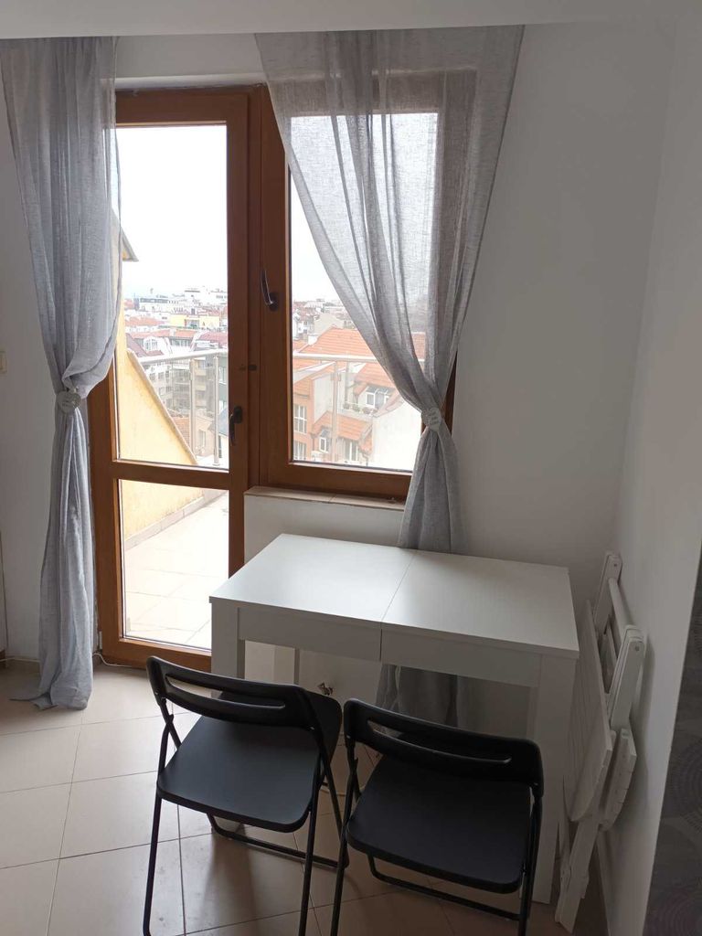 Дава се под наем Ателие в София, Център - 31 кв.м за 306 € - Снимка #6