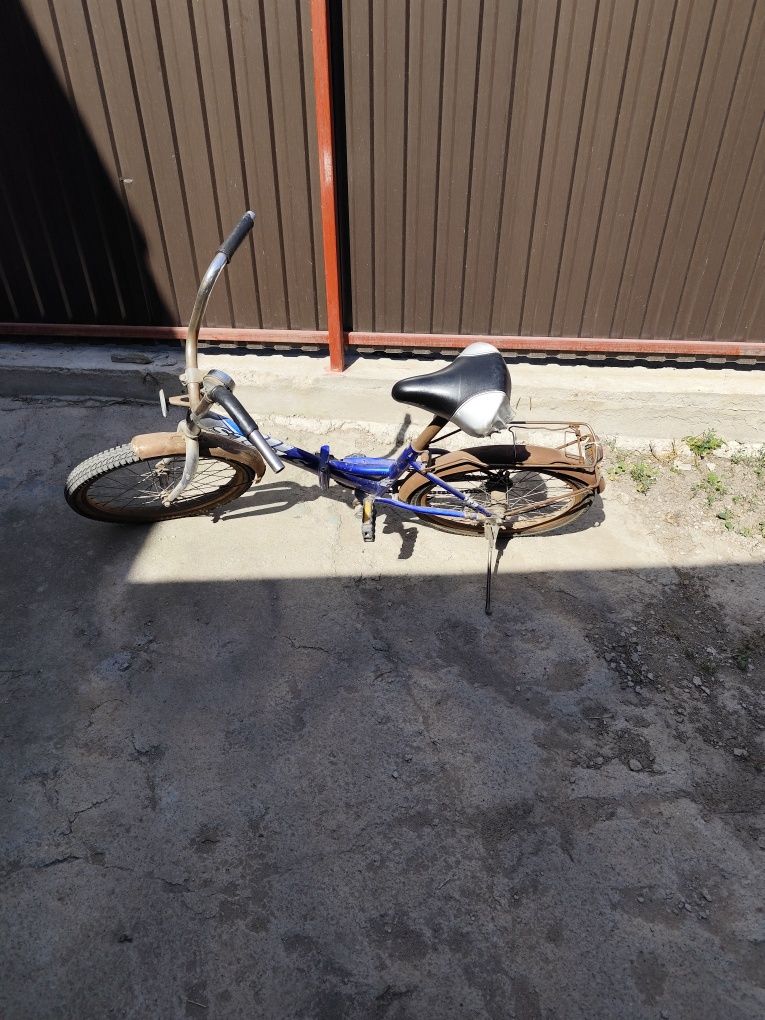 Велосипед в хорошем состояние