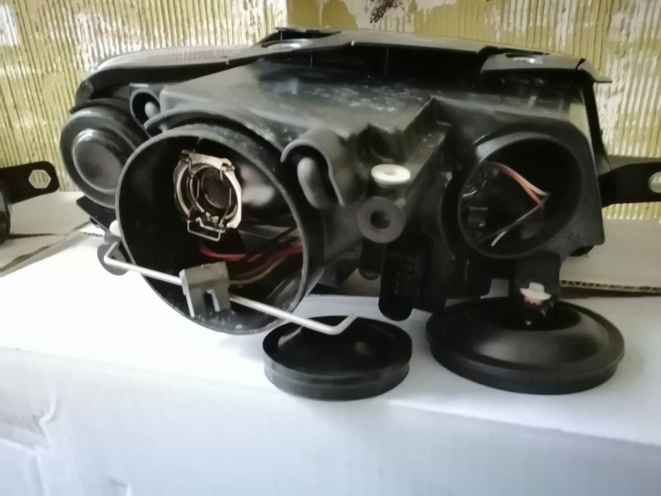 Пасат 6 фарове черни VW Passat VI black фар нови Фолксваген пасат 05 -