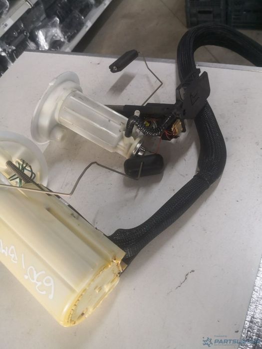 Pompa combustibil BMW 6 (E63) [ 2004 - 2010 ] 630 i (N52 B30 A, N52 B30 BF) 190KW|258HP OEM 0580314106