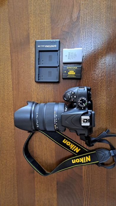 Nikon D3400 + obiectiv Sigma 18-50mm