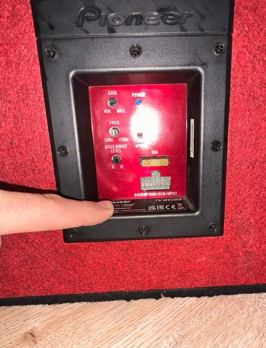 Pioneer TS-WX300A/350W-12" активна бас каса